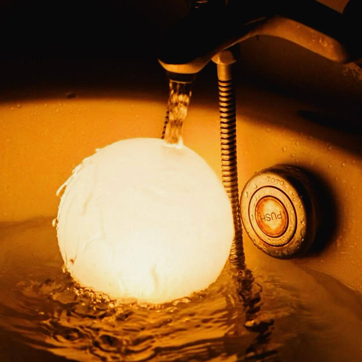 Luminária Ultra Portátil Coconut