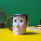 caneca-3d-xerife-woody-pride-leve-compre