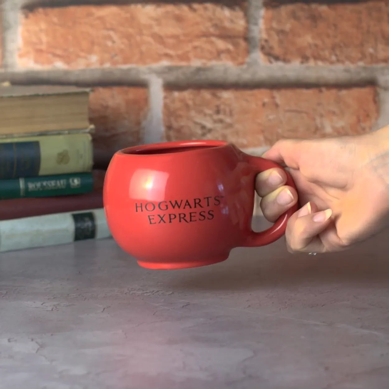 caneca-450ml-plataforma-9-3-4-harry-potter-leve-compre