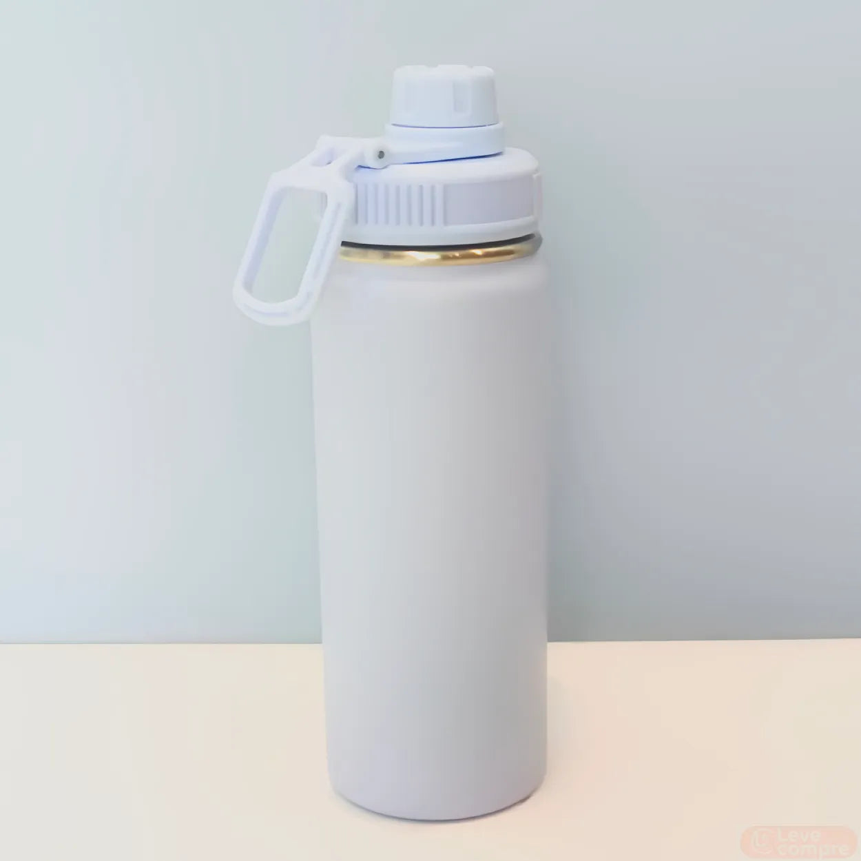 Garrafa com Alça e Bico 780ml em Aço Inox Azul Ciano