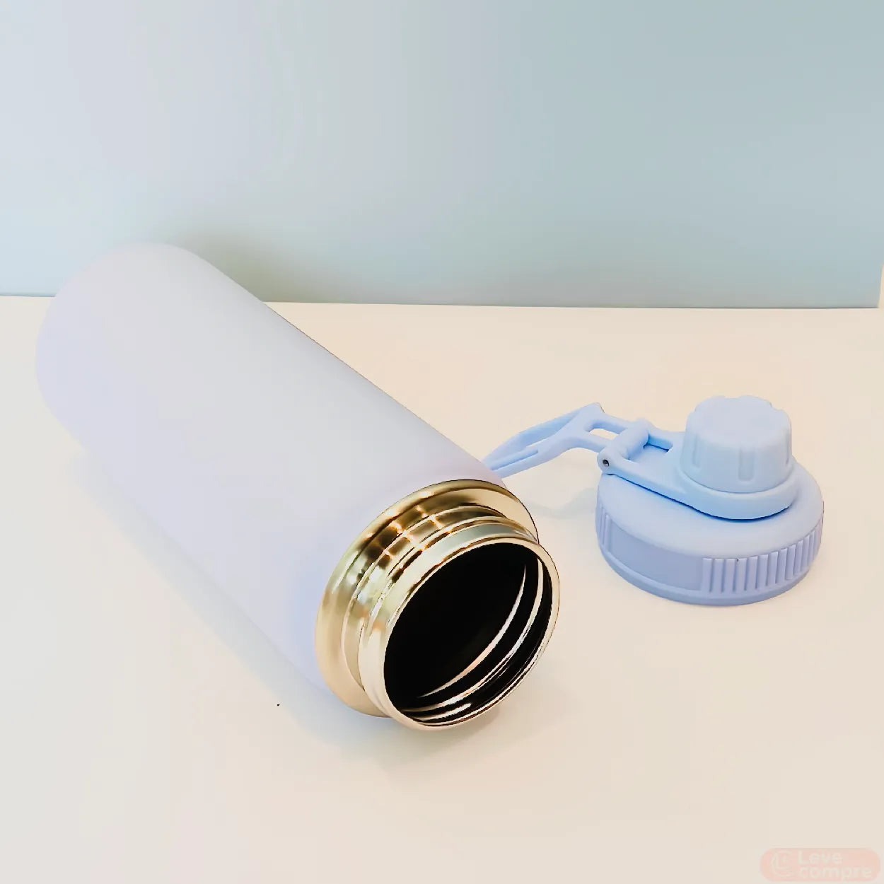 Garrafa com Alça e Bico 780ml em Aço Inox Azul Ciano