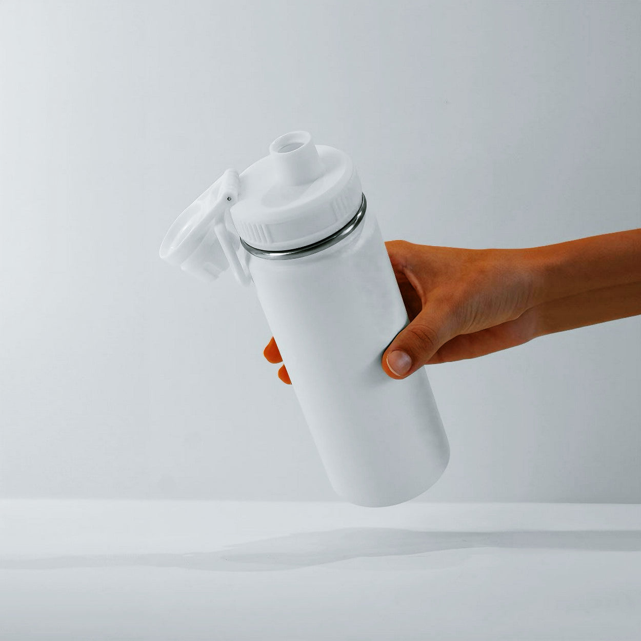 garrafa-termica-780ml-inox-branca-alca-bico-leve-compre