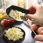 triturador-alho-manual-aco-inox-leve-compre